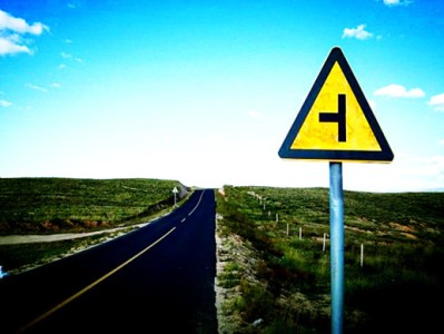 自驾中国66号公路 美到灼伤双眼的草原天路