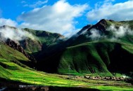 中国最受欢迎的国道，里程虽很长却吸引大量骑行者前往